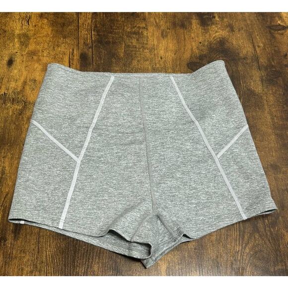 Free People FP Movement Gray You're A Peach Shorty High Waisted Shorts Size SM - Picture 3 of 9